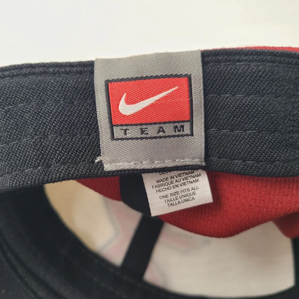 Houston Astros Hat Adjustable Nike Red White MLB Baseball Swoosh Logo Casual Men